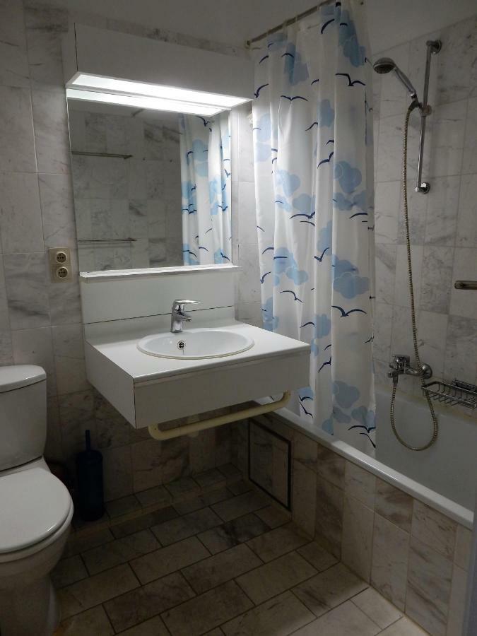 Апартаменты Studio Center Of Ostend W/Parking & South Terrace Экстерьер фото